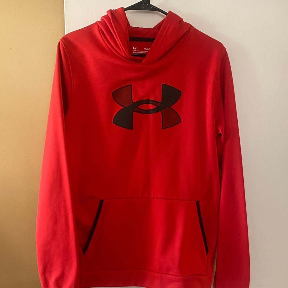 Under Armour Men's Red Pullover Sweater size youth XL cold gear